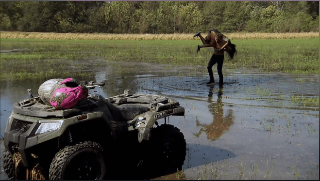 nick-quickly-gets-the-hang-of-hoxie-dating-ettiquette